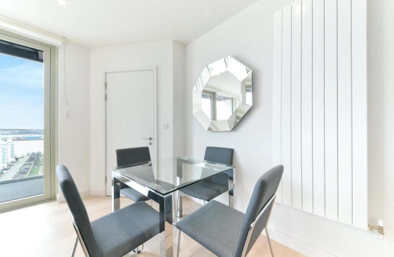 Riverside Suites And Apartments London Bagian luar foto
